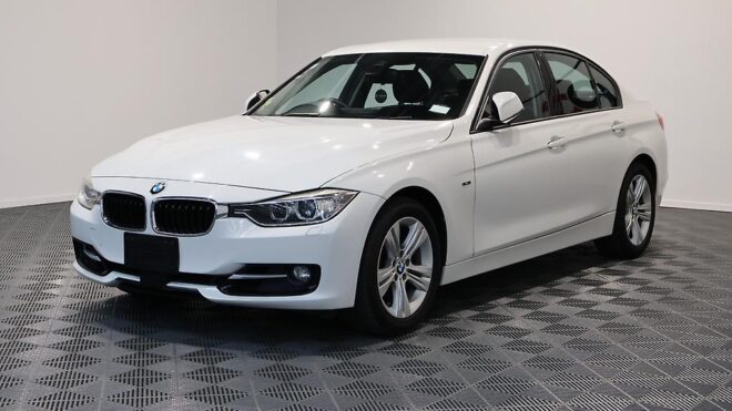 2014 Bmw 320i Sport image 303378