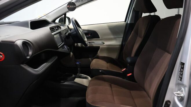 2012 Toyota Aqua S Model, Push Start, Reverse Camera image 305199