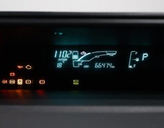 2012 Toyota Aqua Push Button Start image 305117