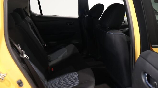 2018 Nissan Leaf 40kwh S Model 87.5 SOH image 305126