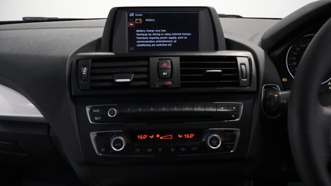 2012 Bmw 116i Factory alloy wheels image 305059