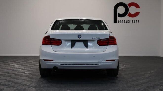 2014 Bmw 320i Sport image 303379