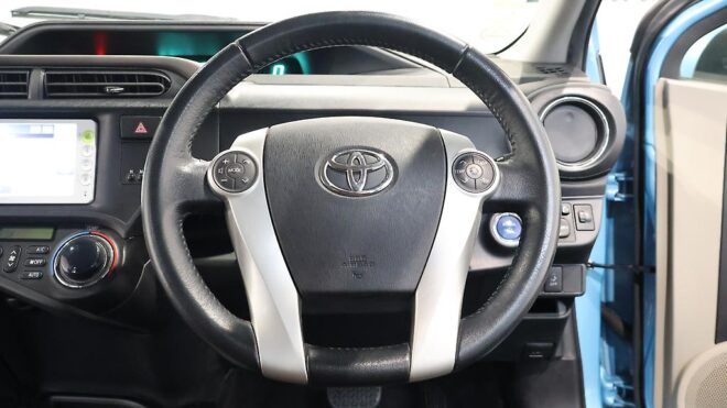 2012 Toyota Aqua G Model, Push Start, Reverse Camera image 307052