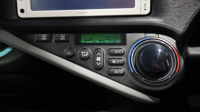 2012 Toyota Aqua S Model, Push Start, Reverse Camera image 306309