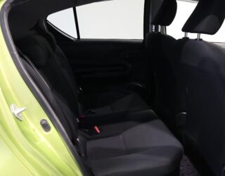 2018 Toyota Aqua S Model, Push Start, Lane Departure Warning – Auto Headlights image 304164