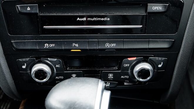 2013 Audi A4 2.0TFSI SE-Package, Full Leather, Heated Seats image 315597