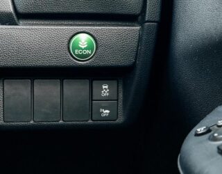 2014 Honda Fit Hybrid L-Package image 318945