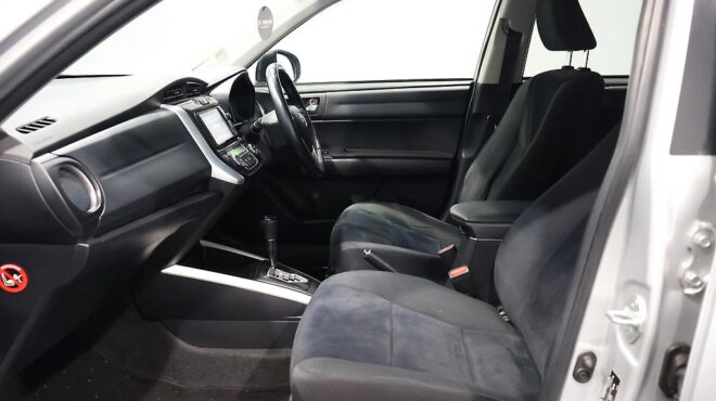 2014 Toyota Corolla G Model, Push Start, Reverse Camera image 307172