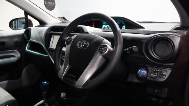 2012 Toyota Aqua S Model, Push Start, Reverse Camera image 306303