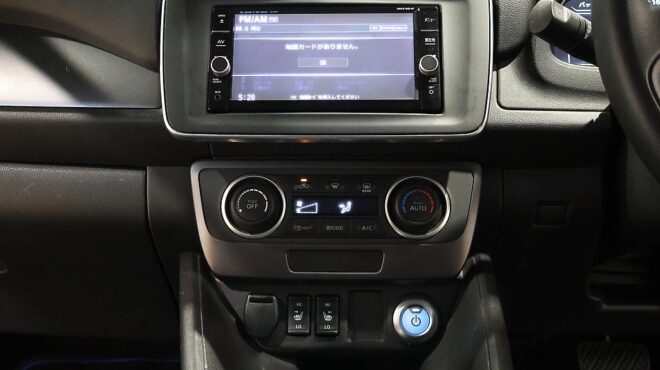 2018 Nissan Leaf 40kwh S Model 87.5 SOH image 305135