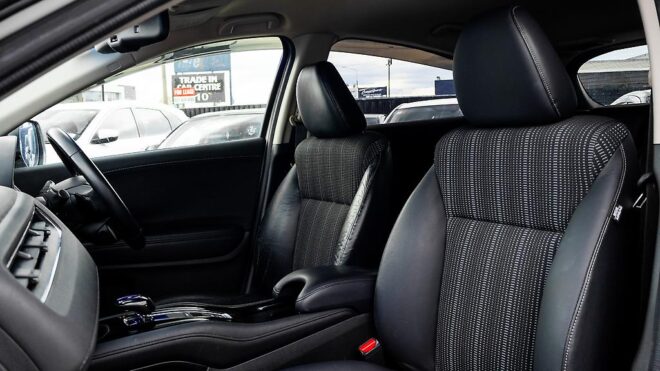 2014 Honda Vezel Hybrid Z Top Spec, Half Leather, Reverse camera image 305023