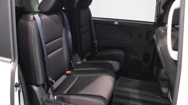 2016 Nissan Serena Hybrid Highway Star Pro-Pilot Edition image 319442