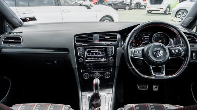 2014 Volkswagen Golf Golf GTI MK7 Tints, Black wheels image 315652