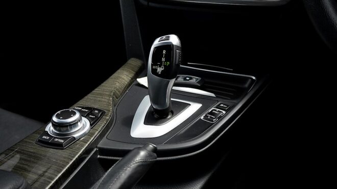 2014 Bmw 320i Leather package, Reverse camera image 316513