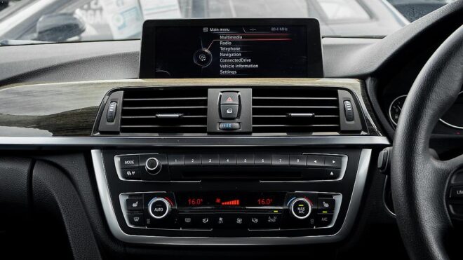 2014 Bmw 320i Leather package, Reverse camera image 316514