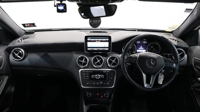 2014 Mercedes-benz A 180 Style Edition Low KMs image 315264