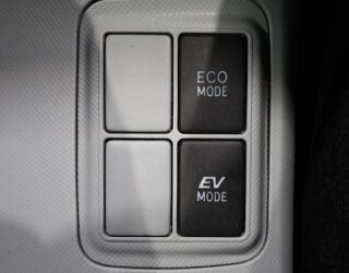 2013 Toyota Aqua image 318008