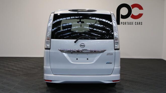 2013 Nissan Serena Hybrid Highway Star S image 319217