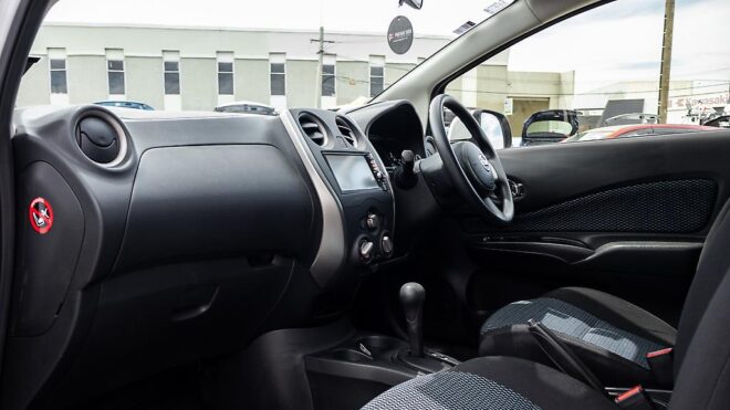 2014 Nissan Note X Emergency Break Package image 318695