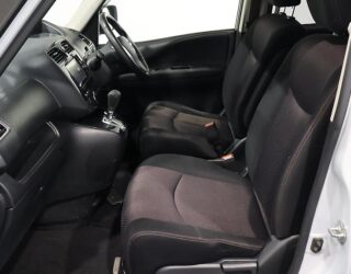 2013 Nissan Serena Hybrid Highway Star S image 319219