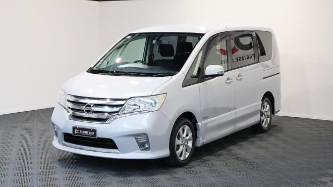2013 Nissan Serena Hybrid Highway Star S image 319214