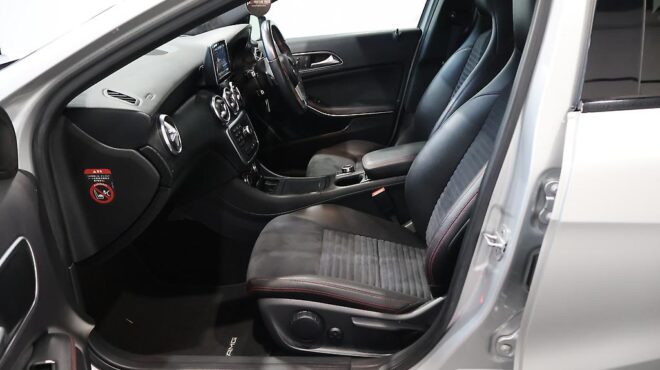 2013 Mercedes-benz A 180 Blue Efficiency Sports AMG image 320584