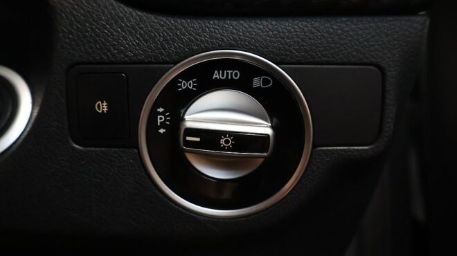 2013 Mercedes-benz A 180 Blue Efficiency Sports AMG image 320596