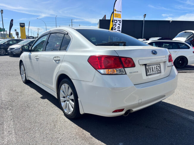 2010 Subaru Legacy 2.5LTR  AWD , CRUISE CONTROL image 321085