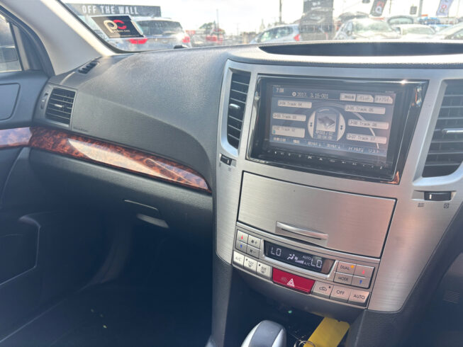 2010 Subaru Legacy 2.5LTR  AWD , CRUISE CONTROL image 321097