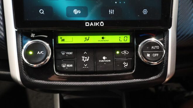 2015 Toyota Corolla FIELDER HYBRID image 320985