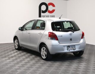 2011 Toyota Vitz REVERSE CAMERA + APPLE CARPLAY/ANDRIOD AUTO image 320953