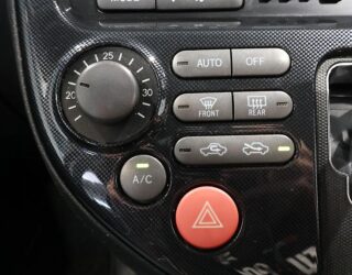 2005 Toyota Wish image 321371