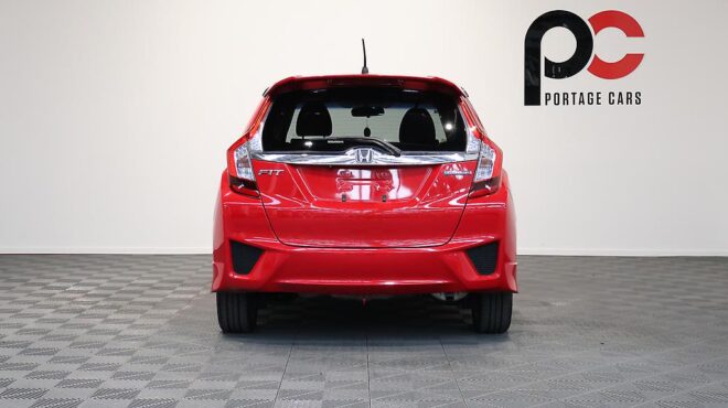 2013 Honda Fit Hybrid S-Package image 319948