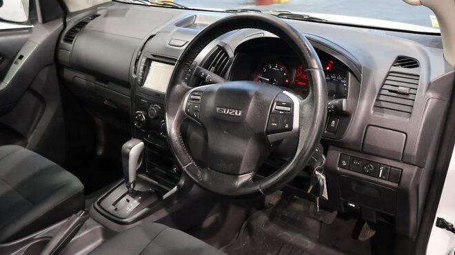 2017 Isuzu D-max LX SC 3.0D/6AT image 321432