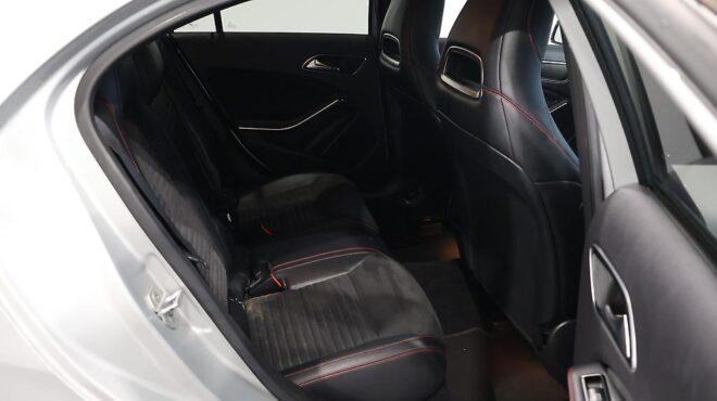 2013 Mercedes-benz A 180 Blue Efficiency Sports AMG image 320586