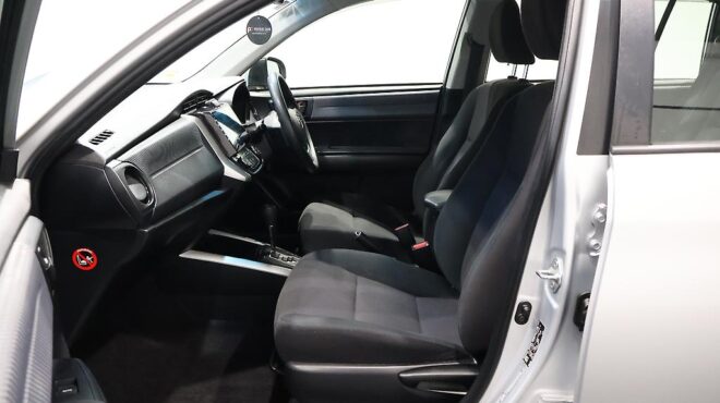 2015 Toyota Corolla FIELDER HYBRID image 320977