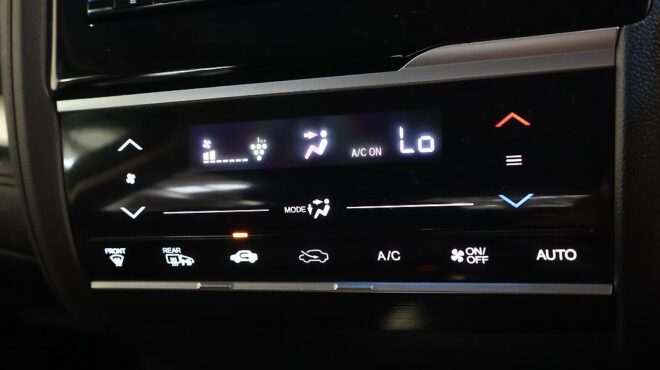 2016 Honda Fit HYBRID image 321052