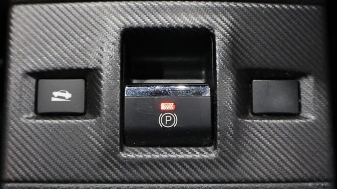 2015 Subaru Levorg 2.0GT Eyesight image 320535