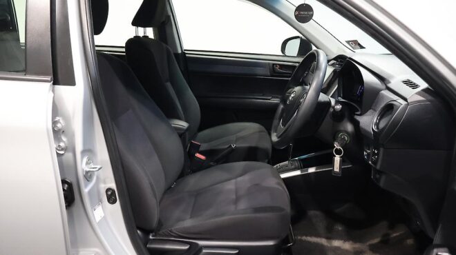 2015 Toyota Corolla FIELDER HYBRID image 320980