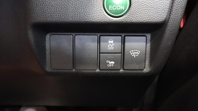 2013 Honda Fit Hybrid S-Package image 319961