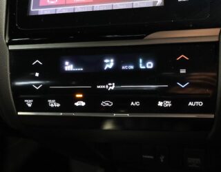 2013 Honda Fit Hybrid S-Package image 319959