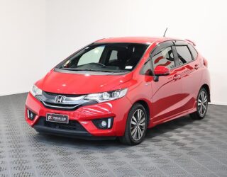 2013 Honda Fit Hybrid S-Package image 319945
