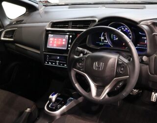 2013 Honda Fit Hybrid S-Package image 319955