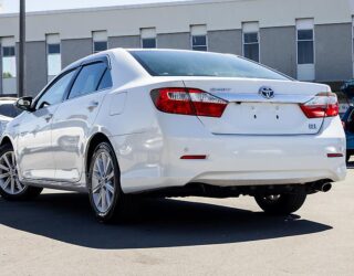 2013 Toyota Camry F hybrid , E seats, Push start image 322391