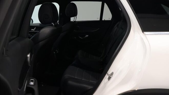 2016 Mercedes-benz Glc 220 NZ NEW GLC220D 2.1D/9AT/SW AMG image 322529