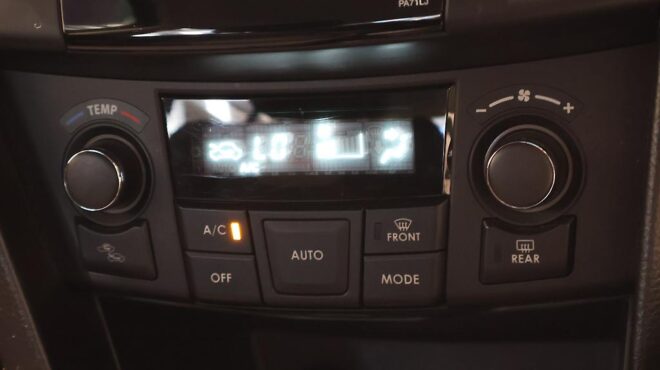 2012 Suzuki Swift NZ New SPORT 1.6 5DR 6MT image 322424