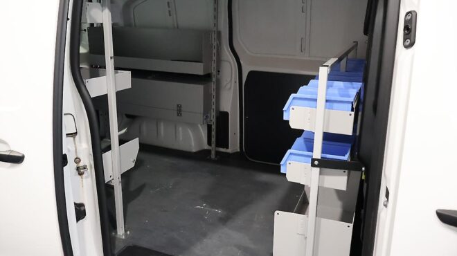 2023 Peugeot Expert MWB 2.0DT/8AT image 322327