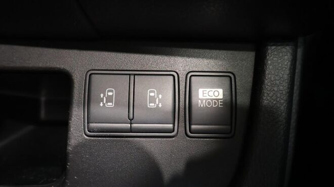 2012 Nissan Serena Hybrid Highway Star G S image 322563