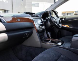 2013 Toyota Camry F hybrid , E seats, Push start image 322405