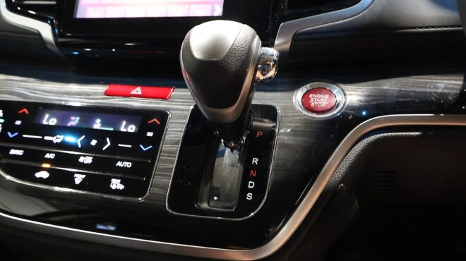 2015 Honda Odyssey Absolute EX image 322472